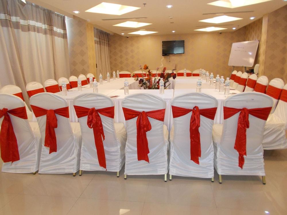 Best Western تيروباتي المظهر الخارجي الصورة