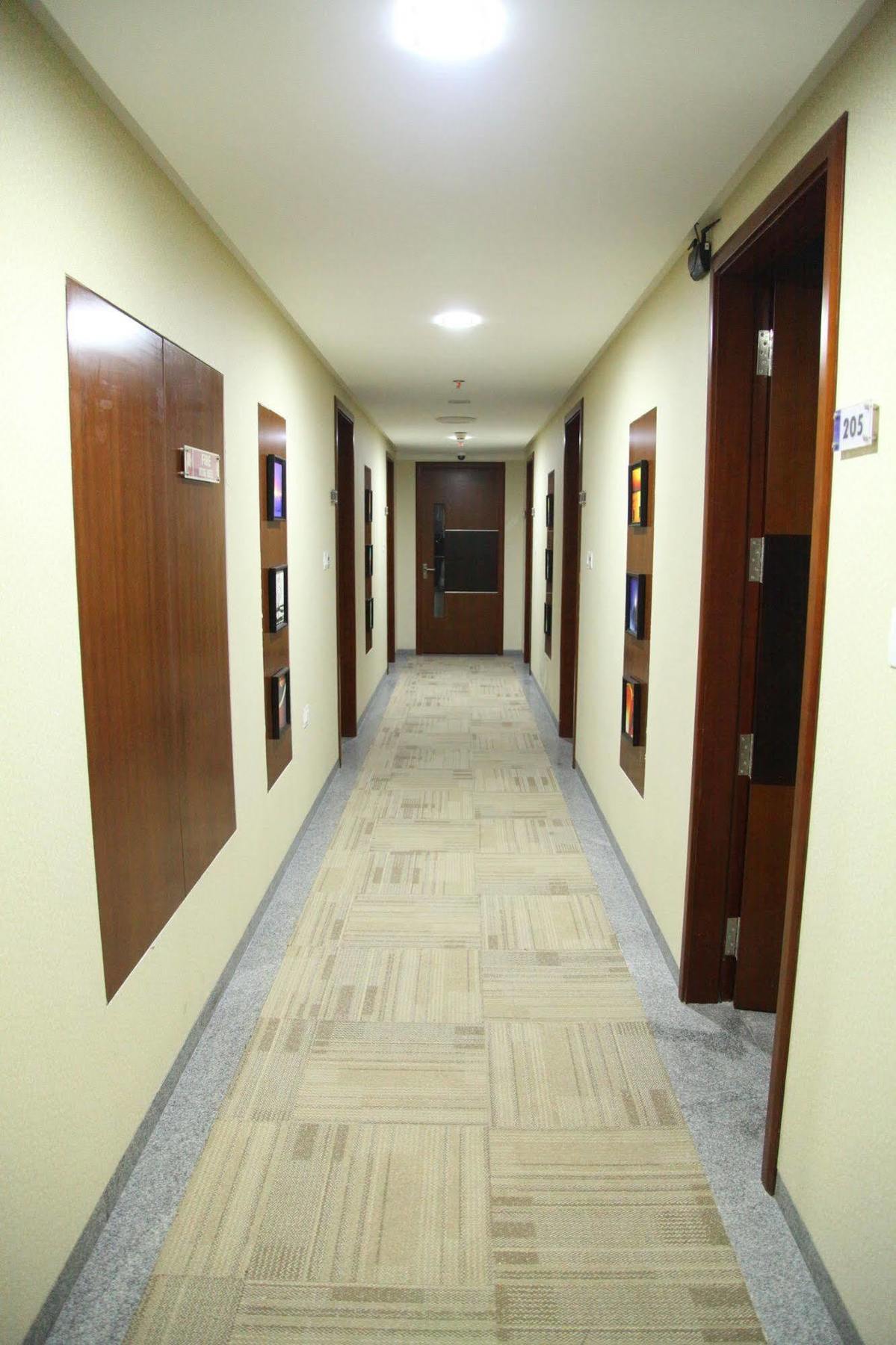 Best Western تيروباتي المظهر الخارجي الصورة
